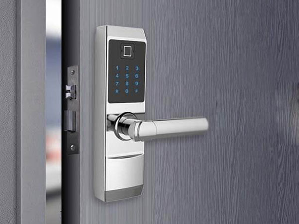 鼎湖24小时上门开锁公司