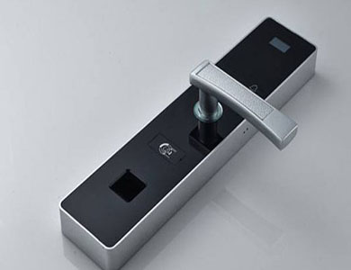 鼎湖24小时上门开锁公司